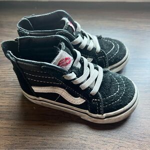 Black high top Vans (toddler 6.5)